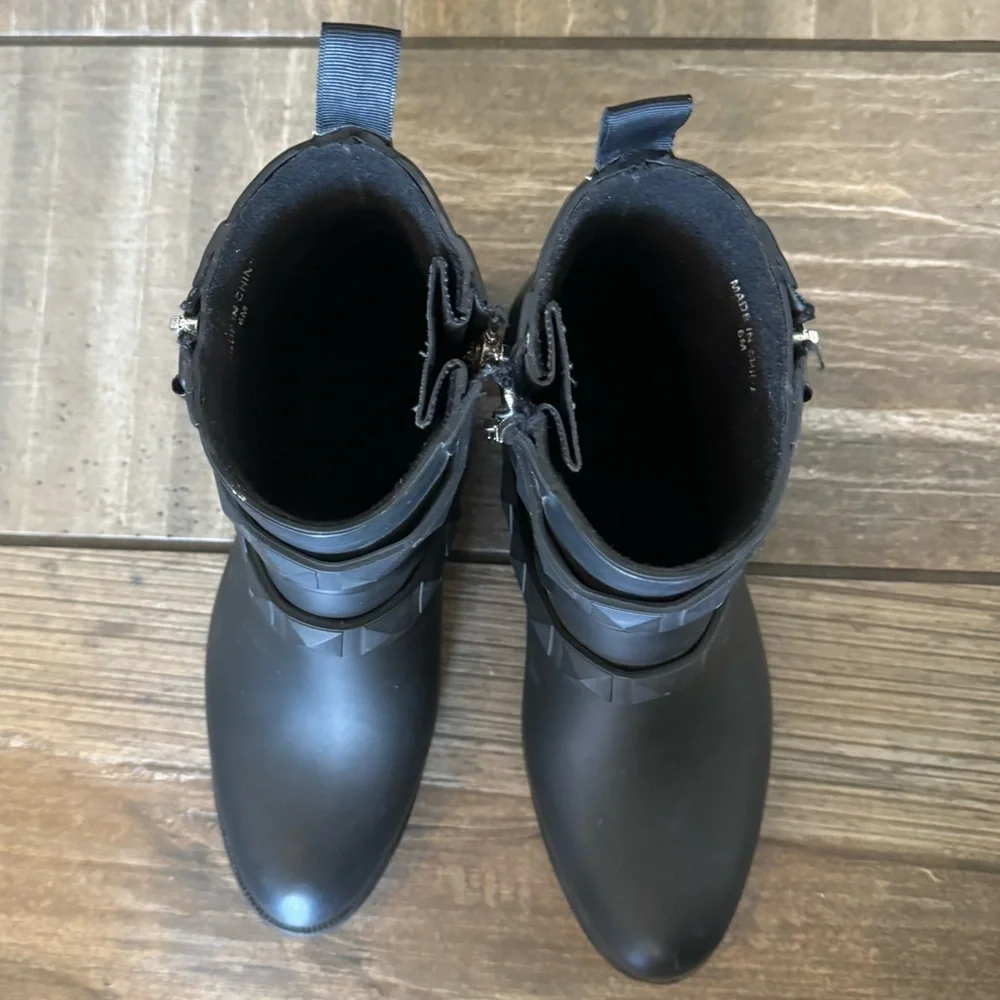 Rebecca Minkoff Black Quincy Rubber Rainboot size 6